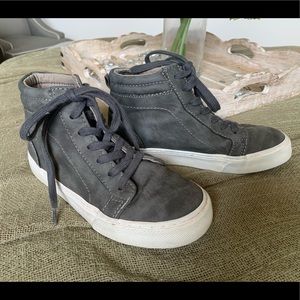 Old Navy Gray Shoes Little Boys Size 1